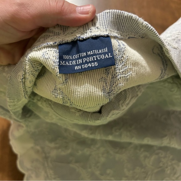 Matelasse' king pillow sham - Picture 2 of 5